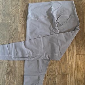 lululemon: Wunder Under High rise tights